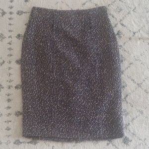 Ladies Pencil Skirt